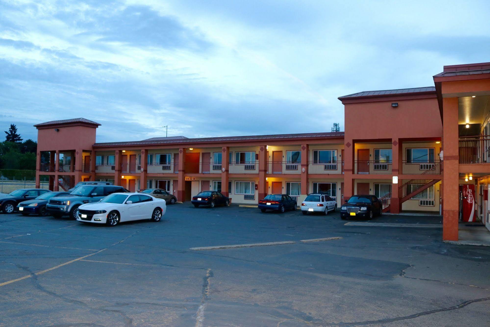 Holiday Lodge - Salem,Or ภายนอก รูปภาพ